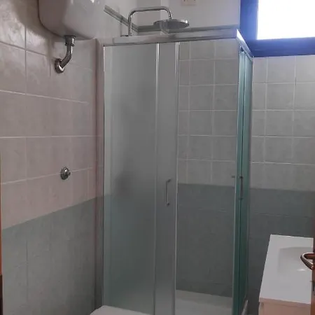 Camilla Santa Maria Al Bagno Willa