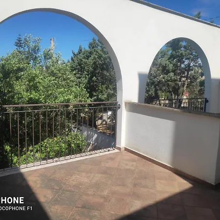 Camilla Santa Maria Al Bagno Villa