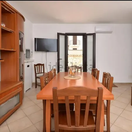 Camilla Santa Maria Al Bagno Villa *